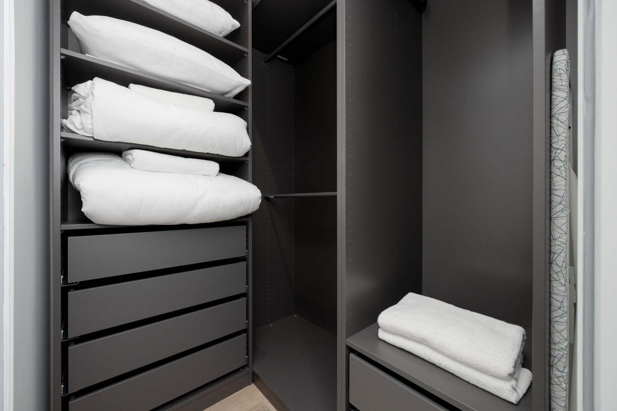 Apartment Sarmacka Wilanow With Parking, Sauna & Gym By Noclegi Renters 바르샤바 외부 사진